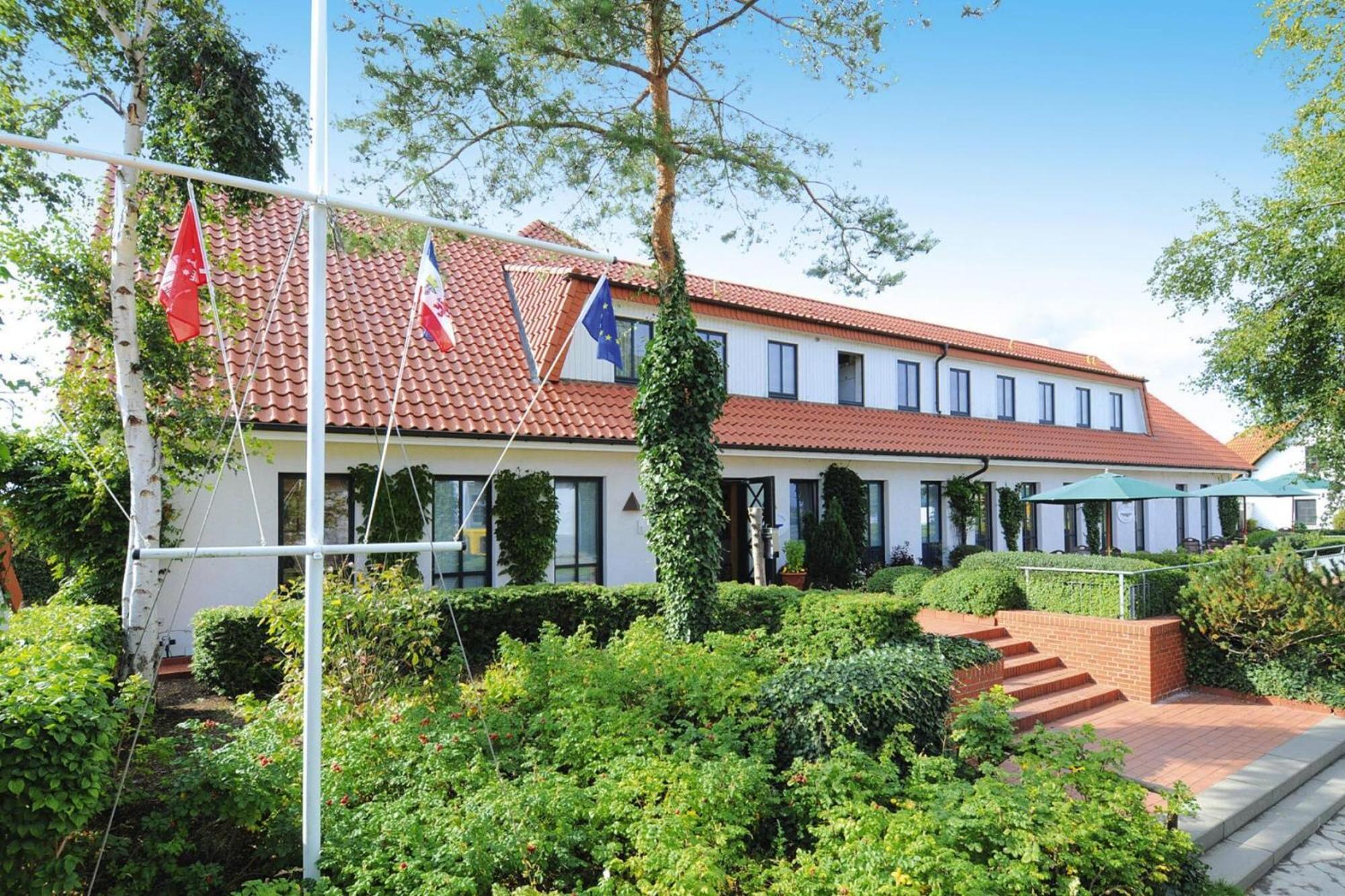 Apartments Post Hiddensee, Vitte Exteriör bild